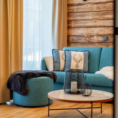 Zirbennest Sonnenalpe A03 Apartmán Tröpolach